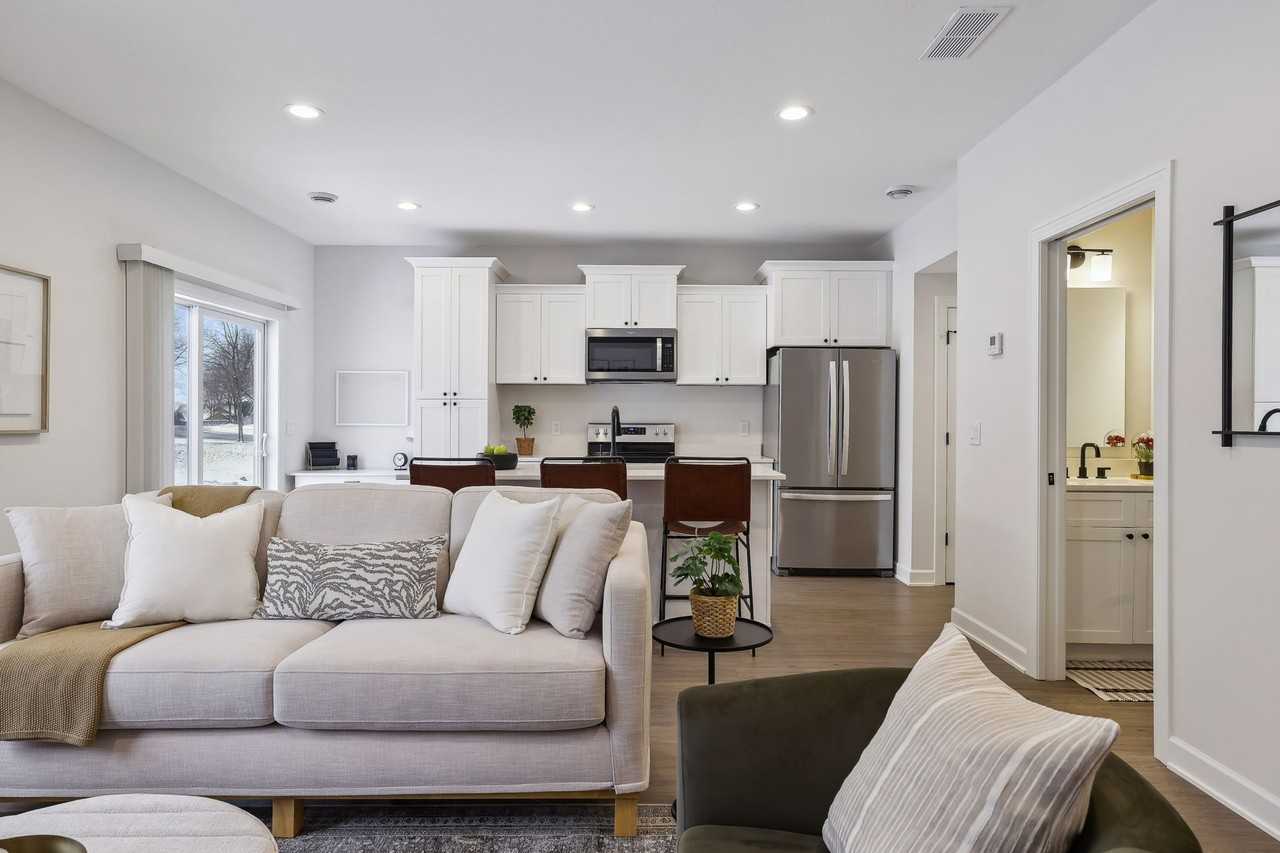 716 Franklin Street - Photo 2 of 40