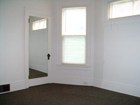 266 E Sanborn St #2 - Photo 7 of 12