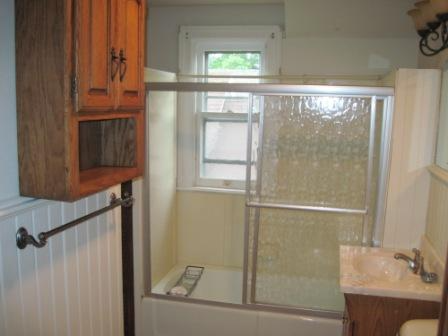 266 1/2 W Sanborn St #1 - Photo 6 of 12