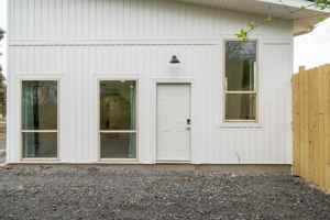 featured image of 2 Earl Dr Unit D