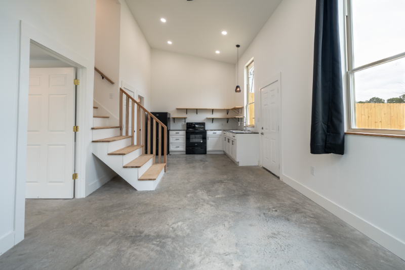 2 Earl Dr Unit D - Photo 4 of 32