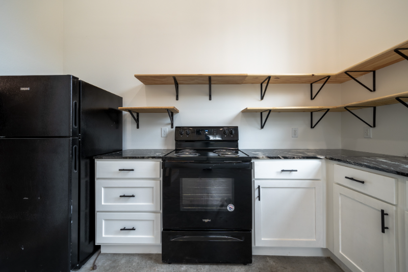 2 Earl Dr Unit D - Photo 6 of 32