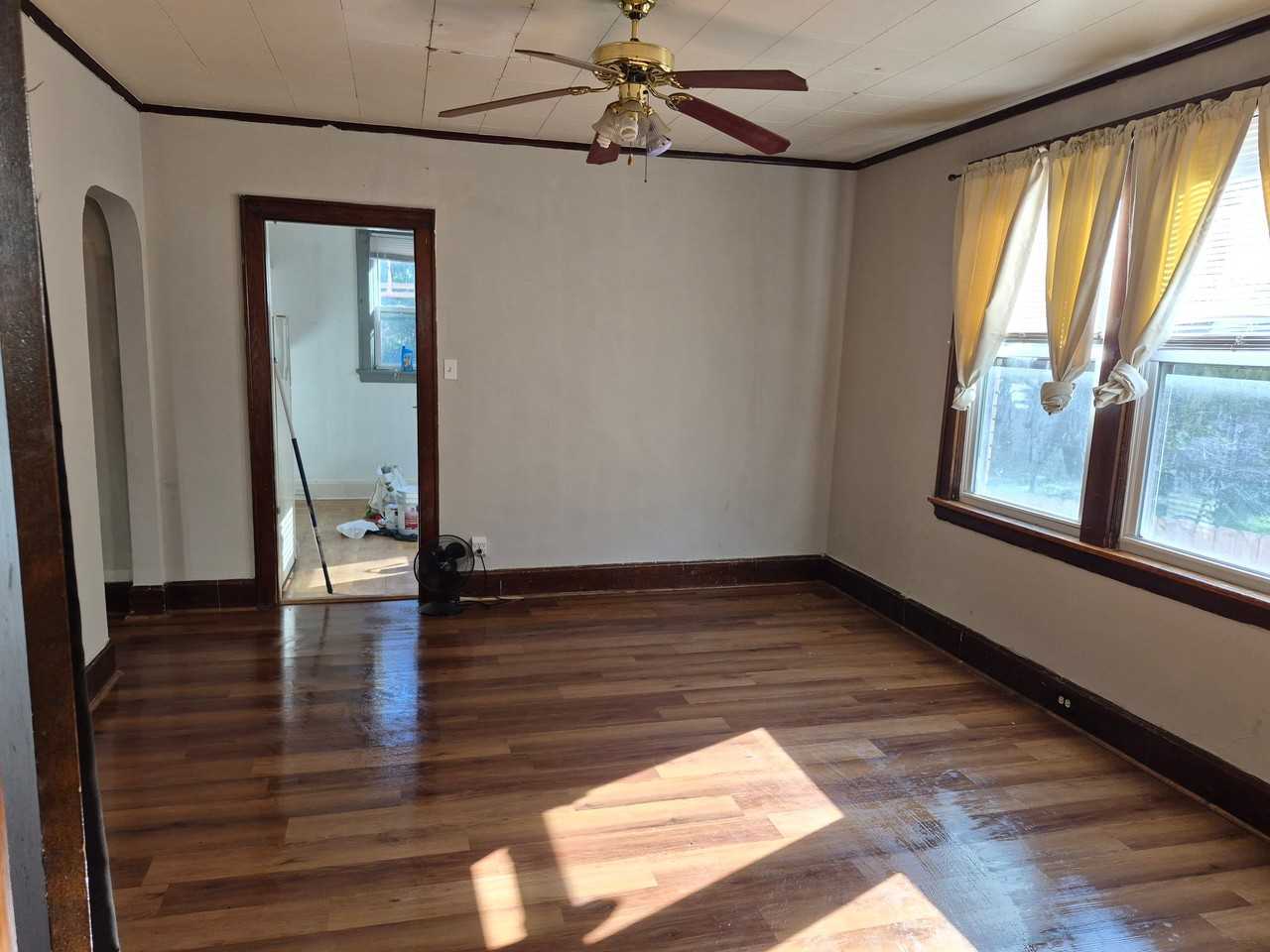 4937 Ralph Ave #1 - Photo 6 of 7