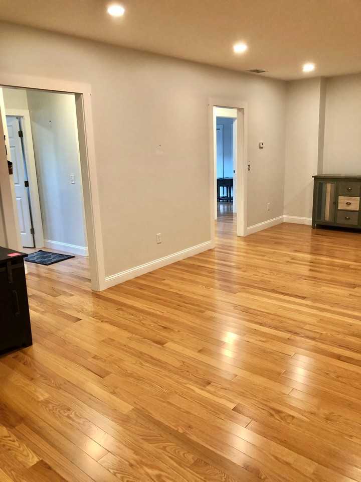 1932 Hyde Park Ave #3 - Photo 2 of 12