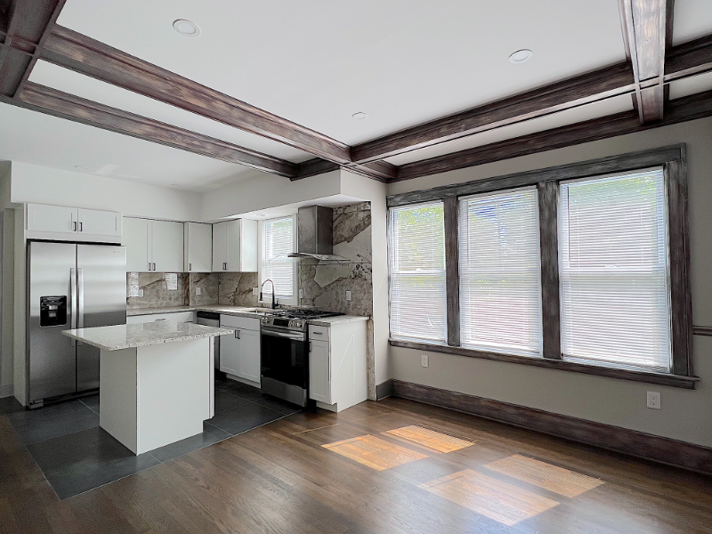 5006 Seminole St - Photo 3 of 19