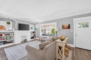 featured image of 2148 Bunts Rd