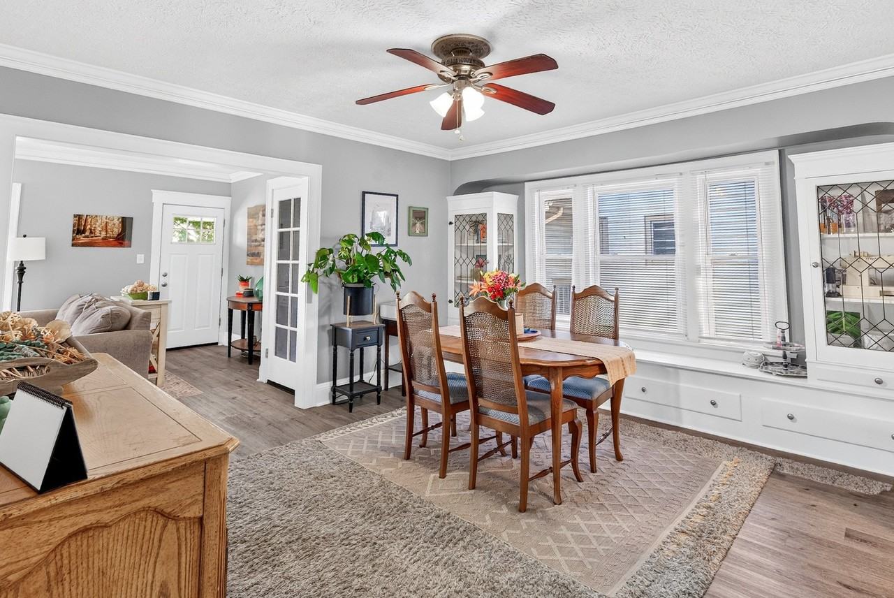 2148 Bunts Rd - Photo 7 of 20
