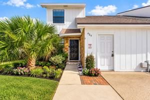 featured image of 629 Sandalwood Dr