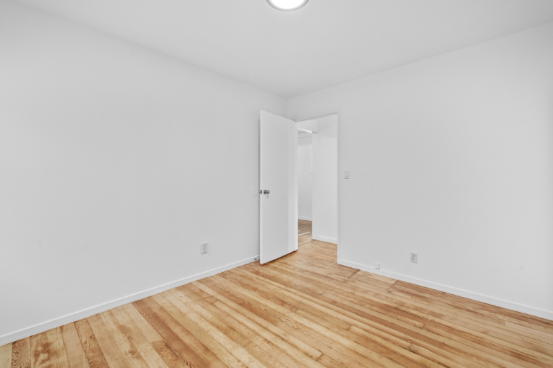26 Rose Ave - Photo 6 of 15