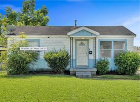 featured image of 15 Vivian Ct