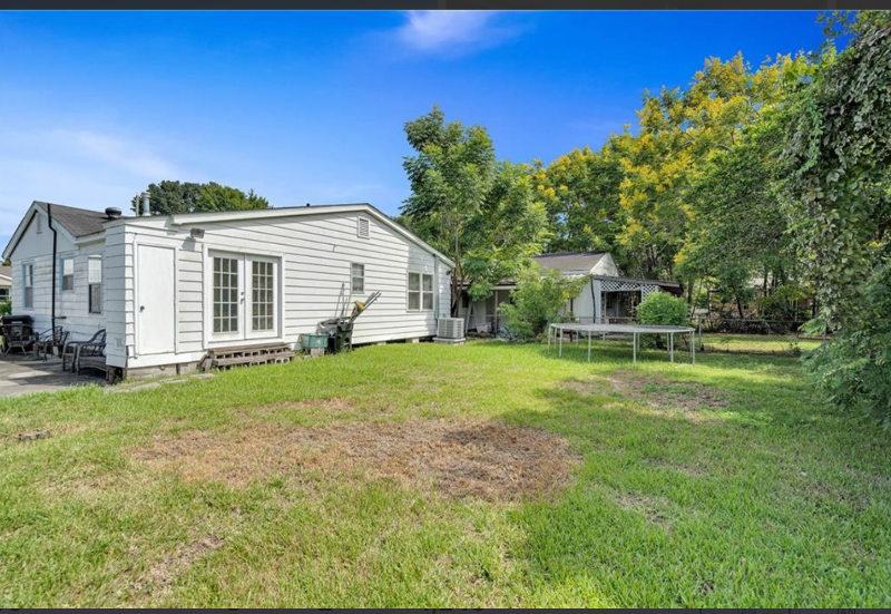 15 Vivian Ct - Photo 4 of 7