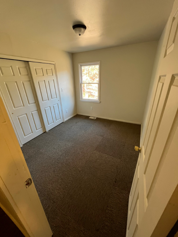 616 Ramah Rd #B - Photo 4 of 7