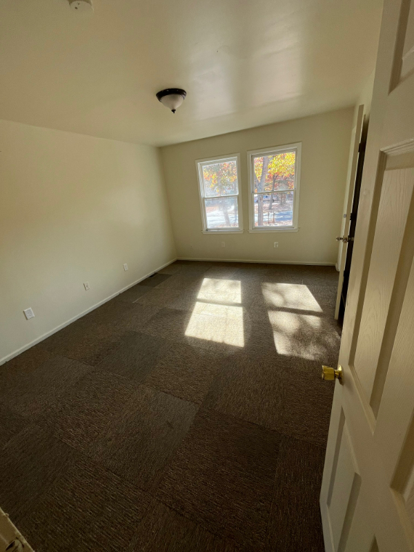616 Ramah Rd #B - Photo 5 of 7