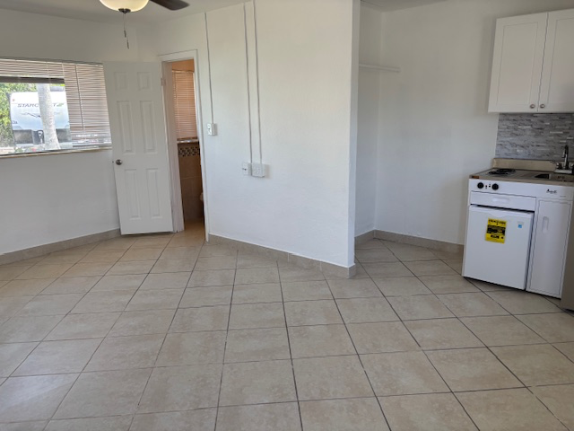 1064 N Tamiami Trl #96
