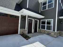featured image of 29 Grove Crossing Ct #7216