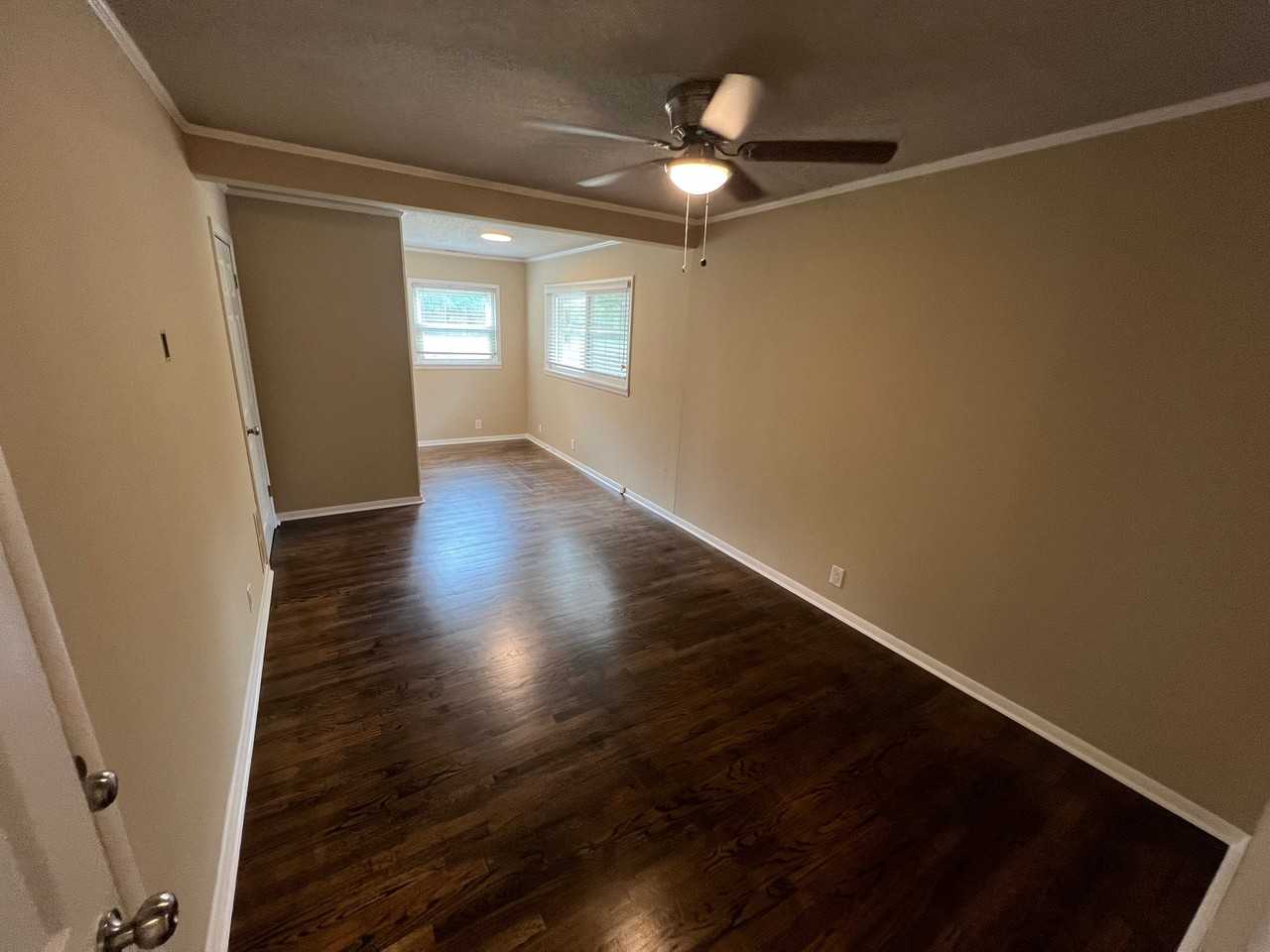 2121 W Wedington Dr - Photo 7 of 18
