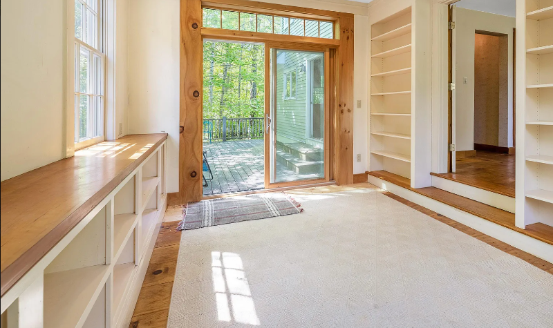 448 New Boston Rd - Photo 7 of 12