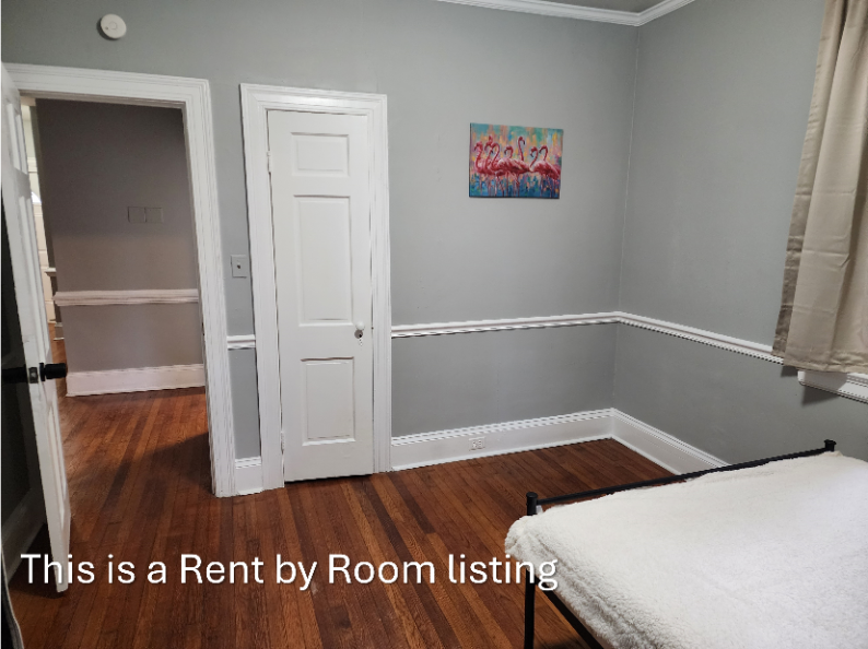558 Avent St - Photo 3 of 15