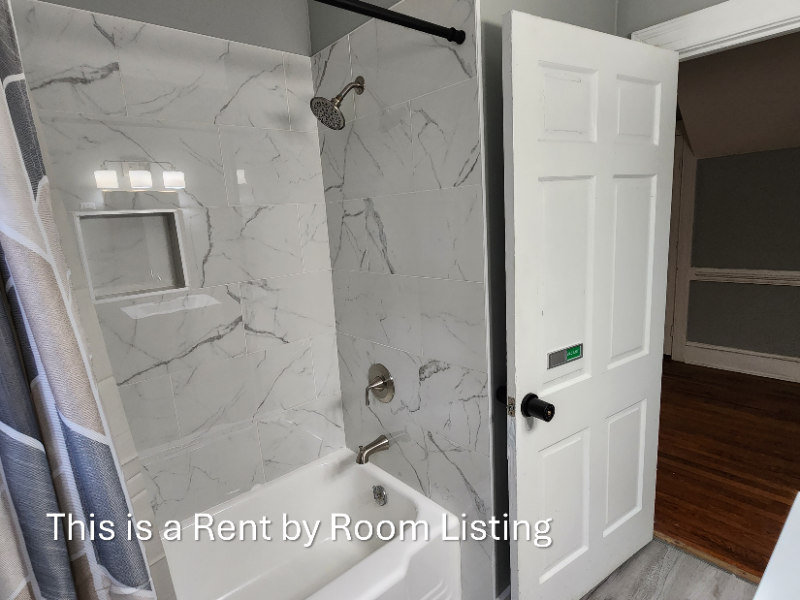 558 Avent St - Photo 5 of 15