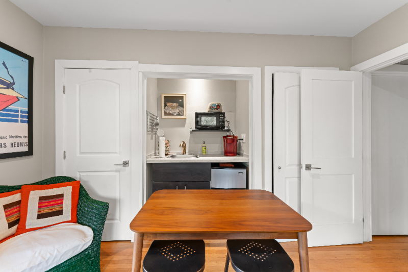 3371 Sw 22nd St #1 - Photo 4 of 19