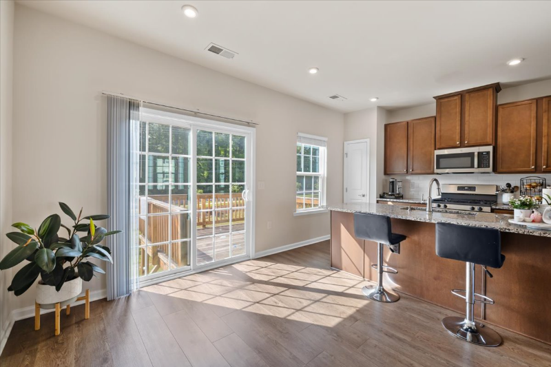 6620 Pathfinder Way - Photo 7 of 18