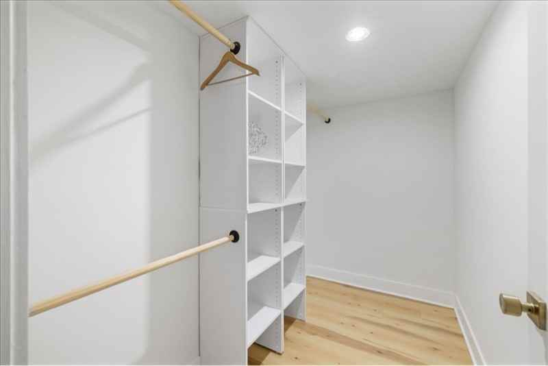 2904 Sprucewood Dr - Photo 7 of 50
