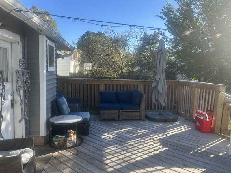 3739 Washburn Ave N - Photo 7 of 20