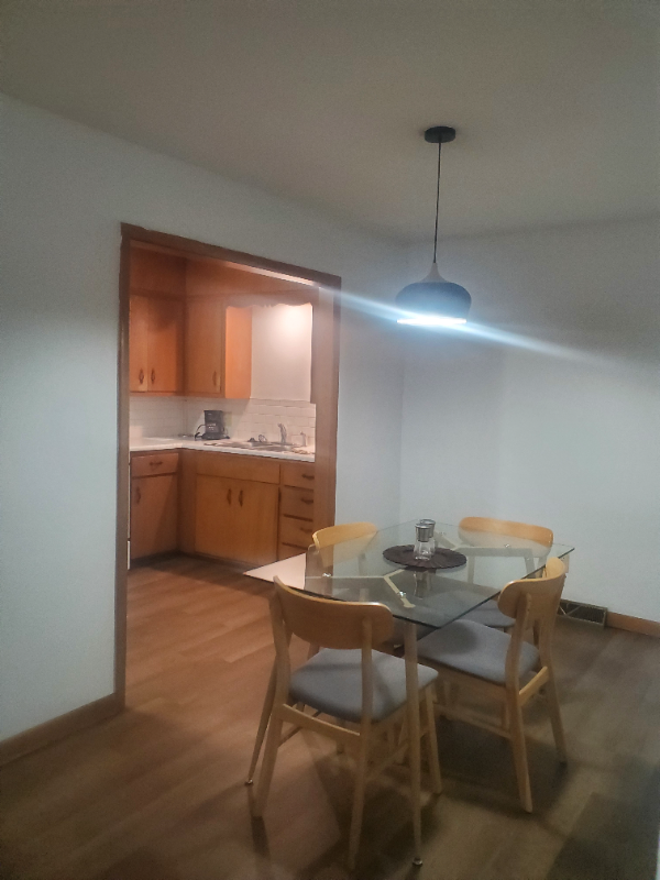 1215 E Elm St #000 - Photo 2 of 10