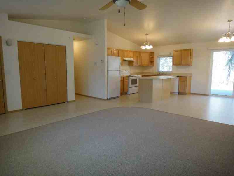 803 Turner Dr - Photo 3 of 14