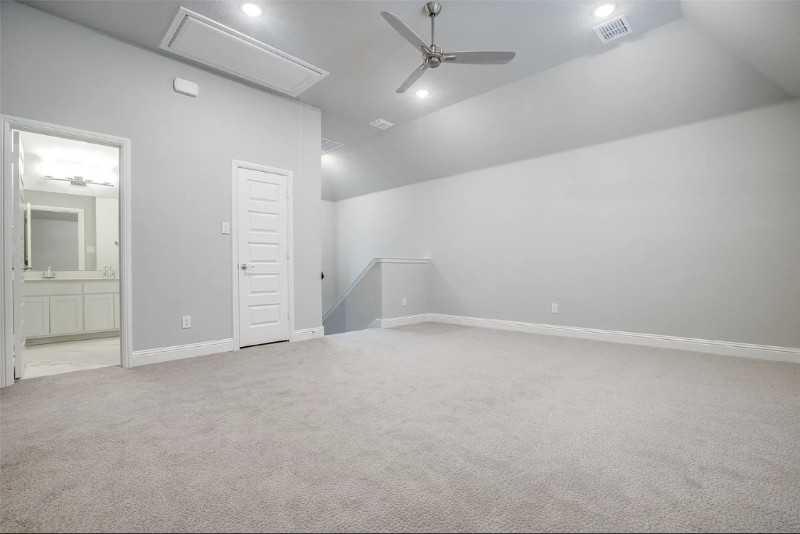 4184 Curtiss Dr - Photo 5 of 12