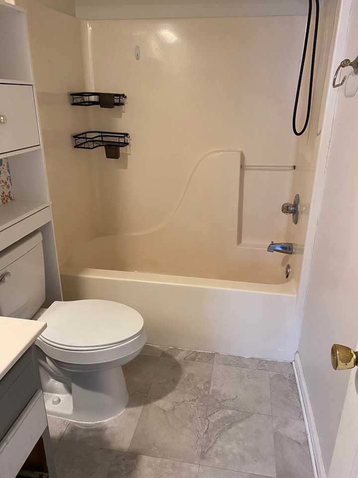 416 Cedar Dr S #B - Photo 3 of 3