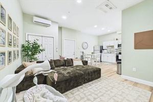 featured image of 110 8th St