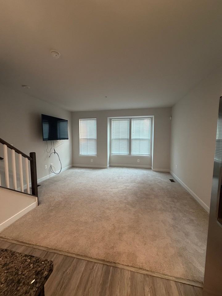 2818 Arts Vista Blvd - Photo 6 of 22