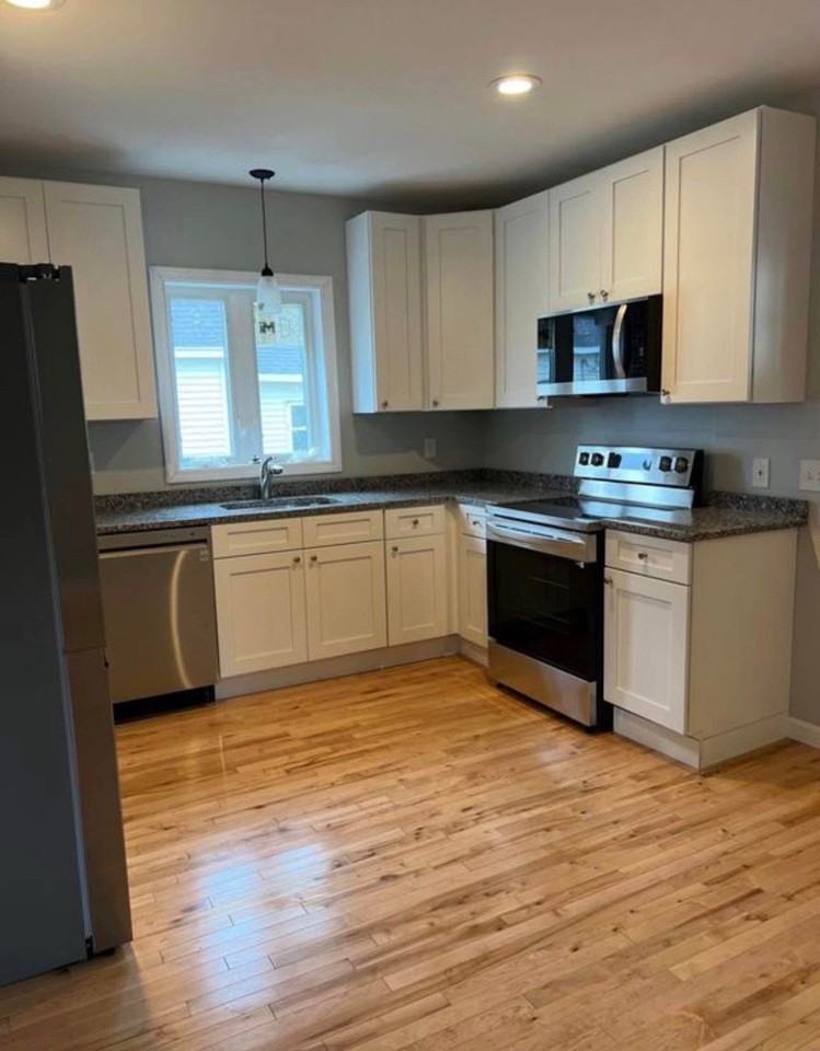 48 Spring St - Photo 6 of 6