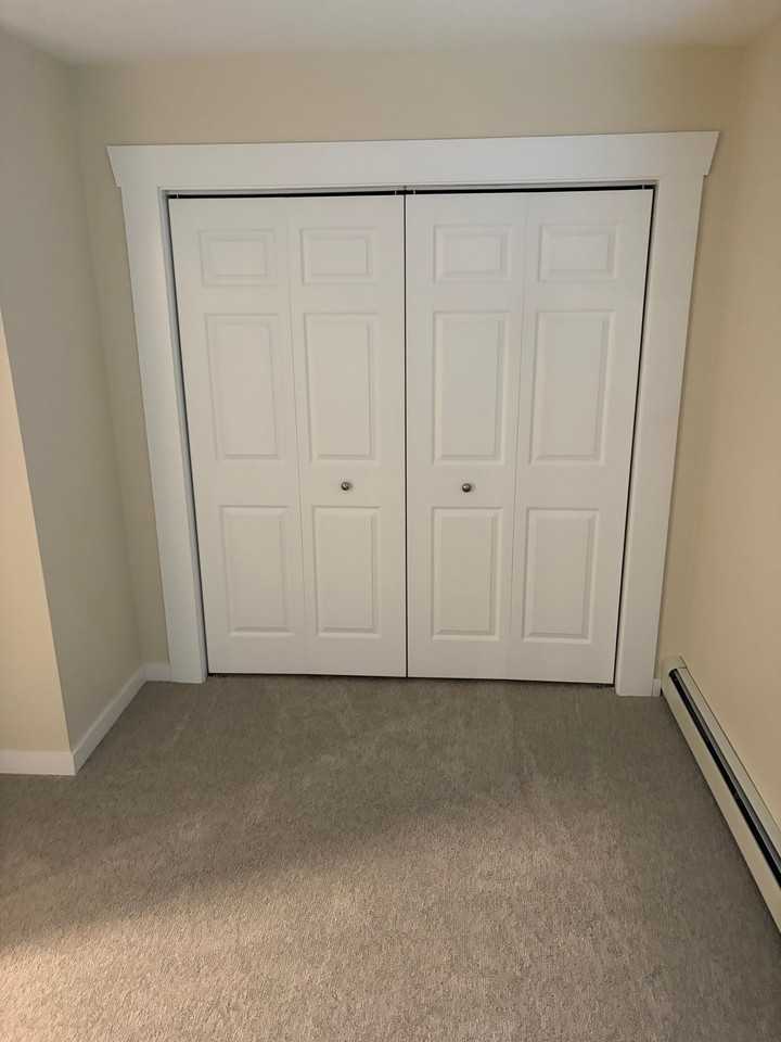 621 W 4th St #200 - Photo 7 of 13