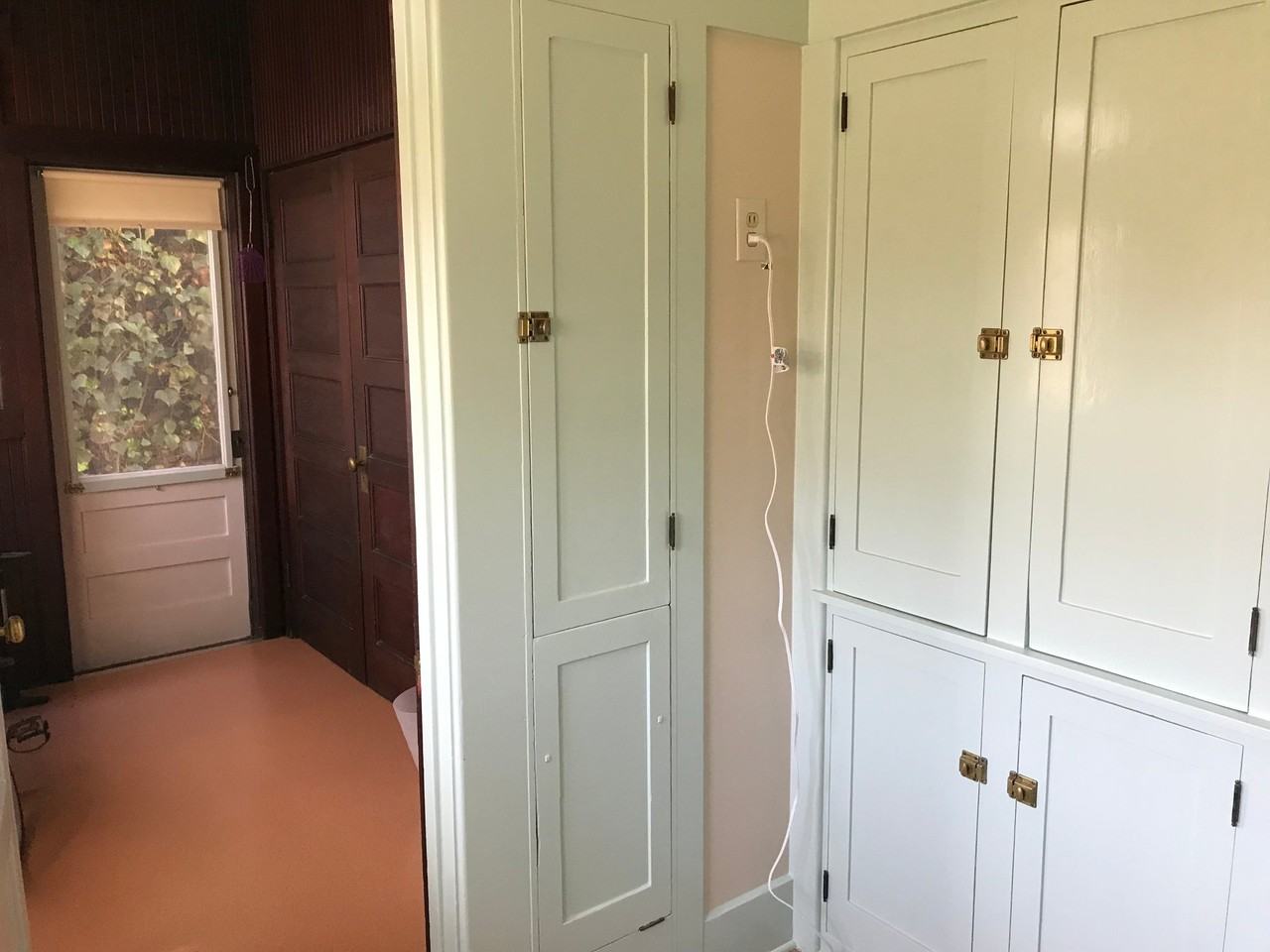 380 Parke St #10 - Photo 5 of 13