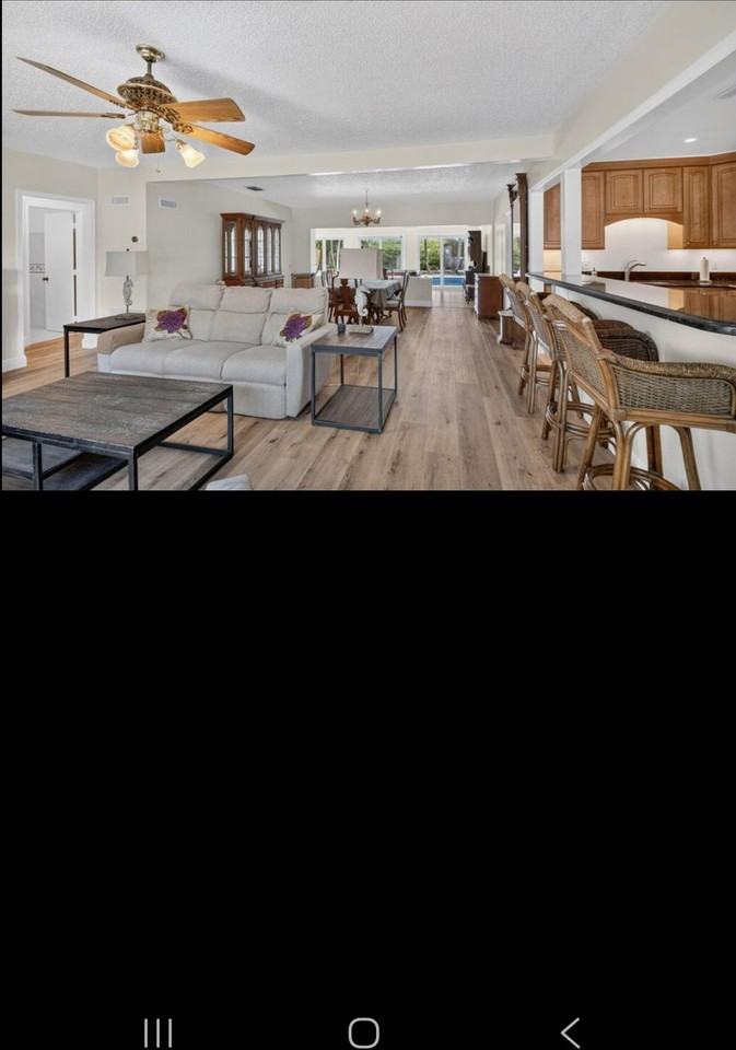 111 Vassar Dr - Photo 6 of 33