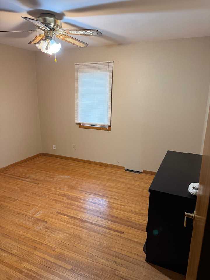 713 13th Ave #M1 - Photo 5 of 10