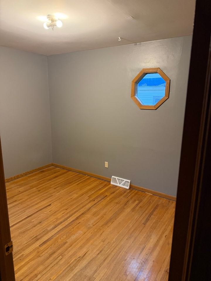 713 13th Ave #M1 - Photo 6 of 10
