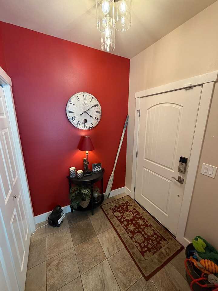 75 Gerard Ln - Photo 2 of 13
