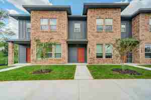 featured image of 4089 Cross Park Dr #211