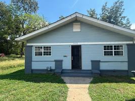 featured image of 2805 34th Ave N