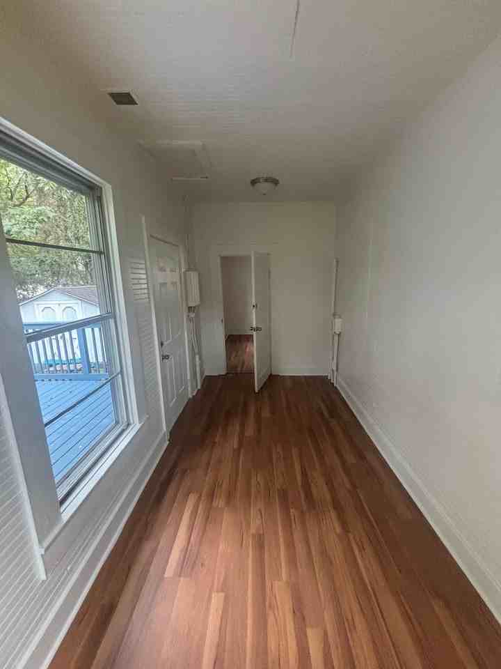 2805 34th Ave N - Photo 6 of 12