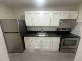 featured image of 557 Main St #6