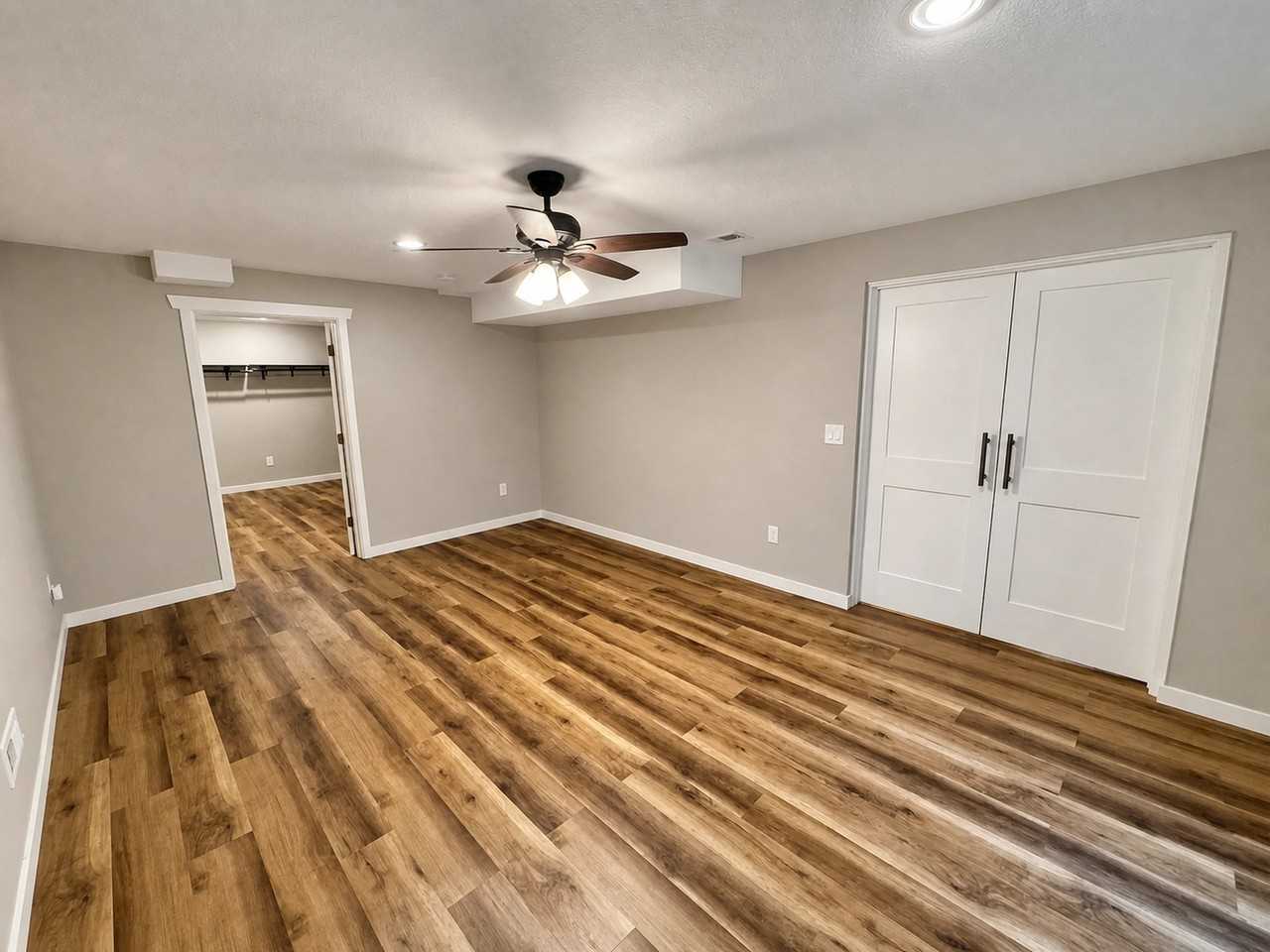 1355 E 100th Ln #B - Photo 6 of 11