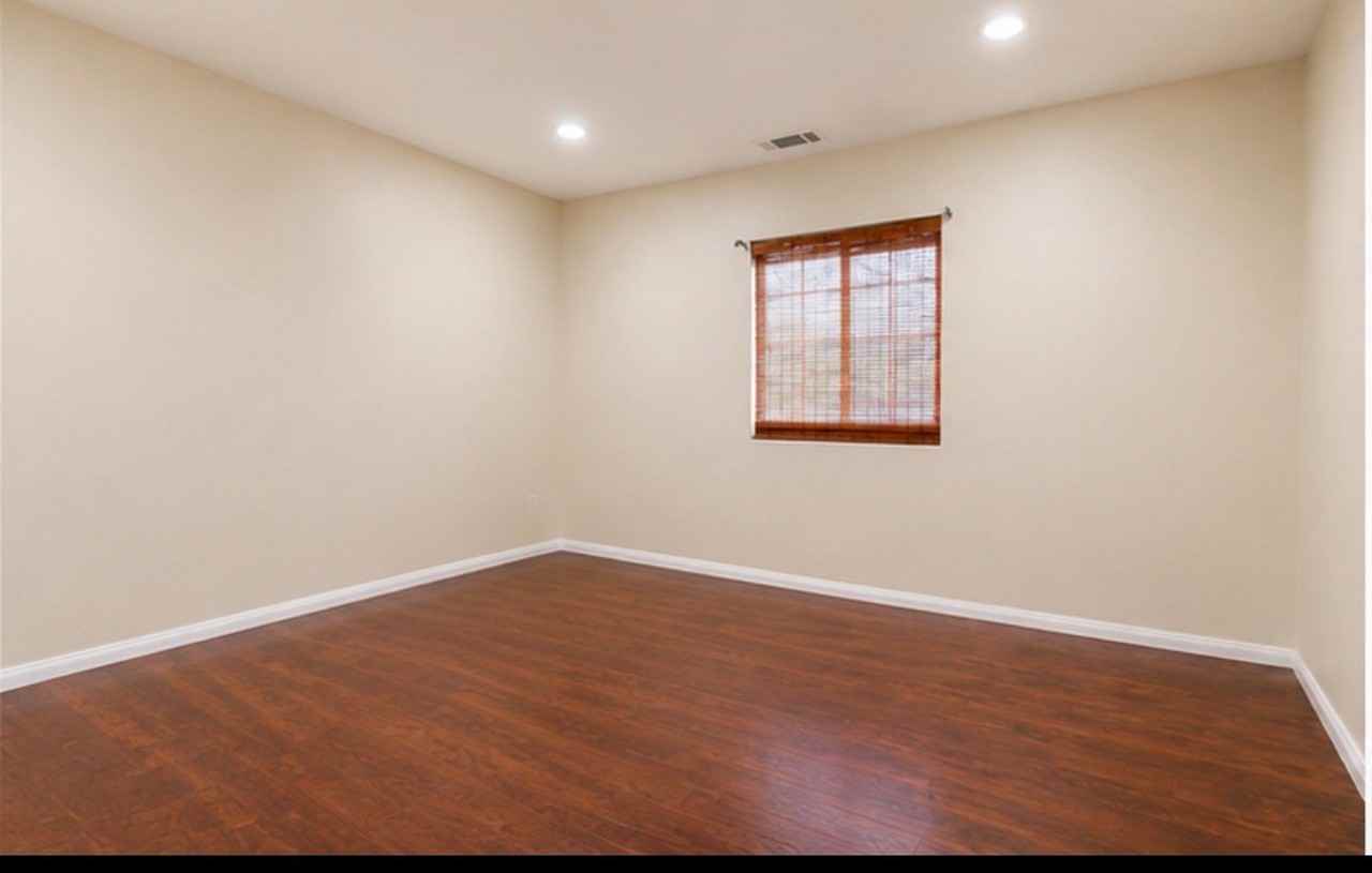 5439 Bonfair Ave - Photo 7 of 14