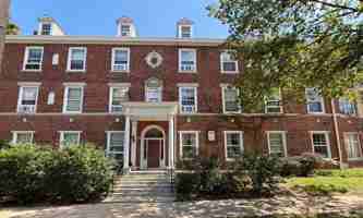 featured image of 1233 N Marshall St
