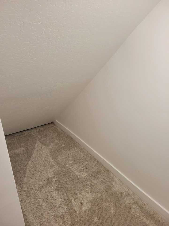 313 E Elm St #2 - Photo 6 of 11