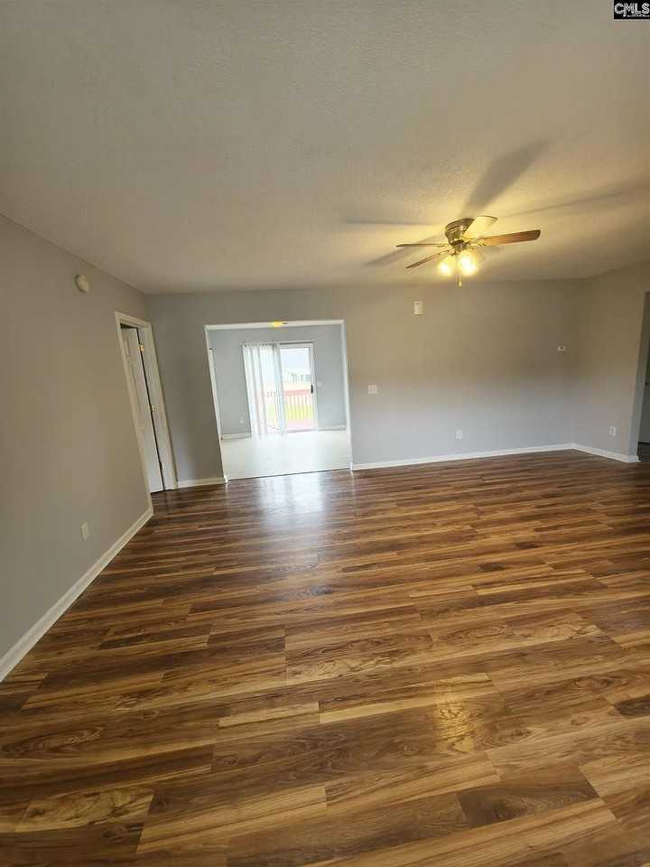 9 Killian Green Ct - Photo 4 of 9
