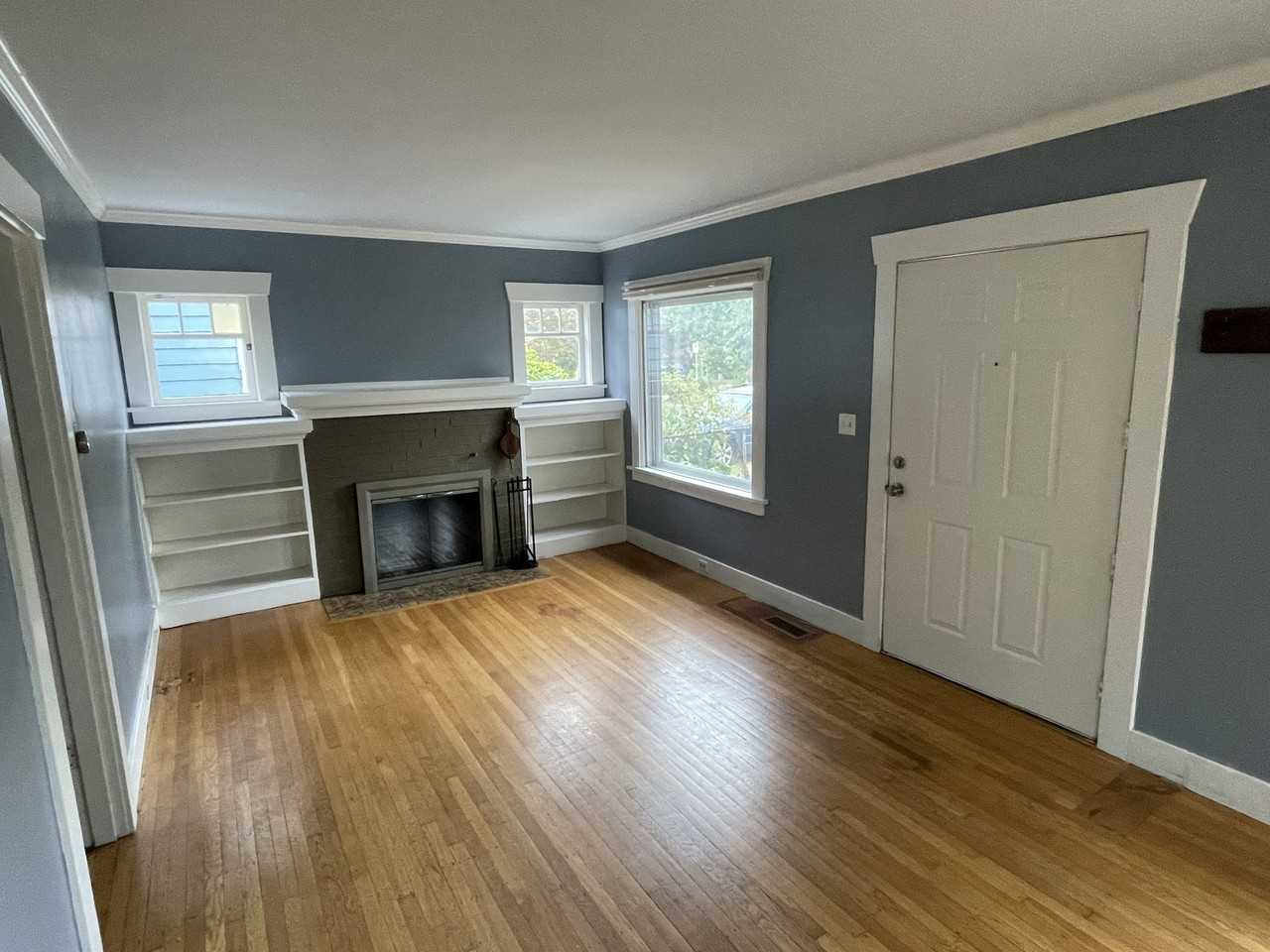 3331 N Farragut St - Photo 3 of 17